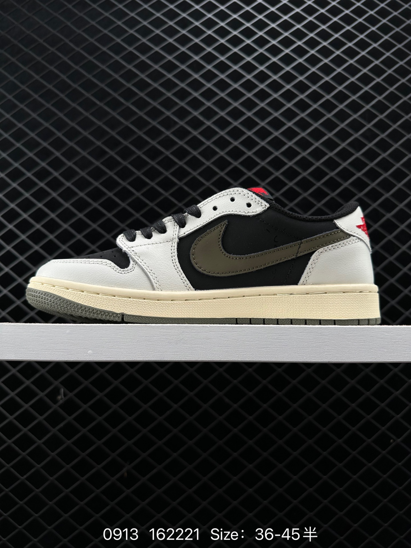 Travis Scott x Air Jordan 1 ” Reverse Mocha “